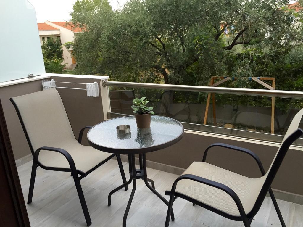 Aroma Villa Limenas  Buitenkant foto