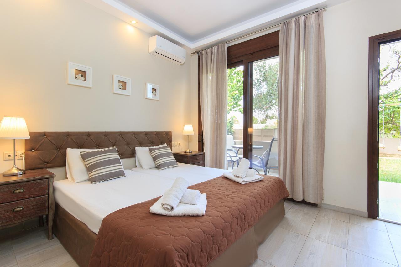 Aroma Villa Limenas  Buitenkant foto